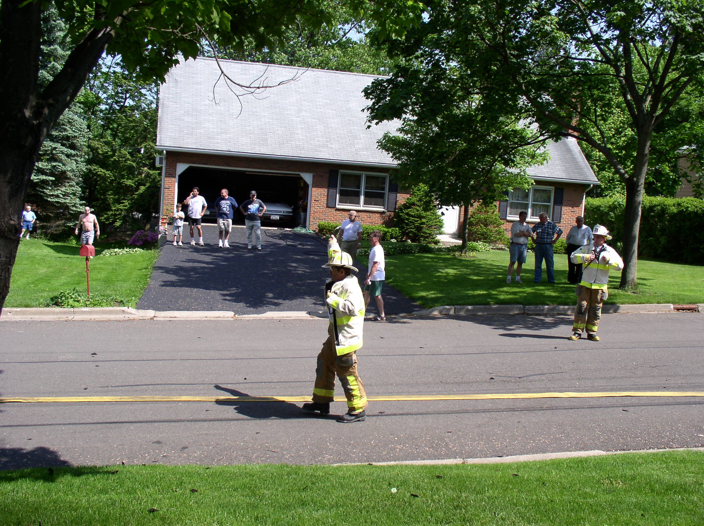 05-23-04  Response - Fire - 1019 Forest